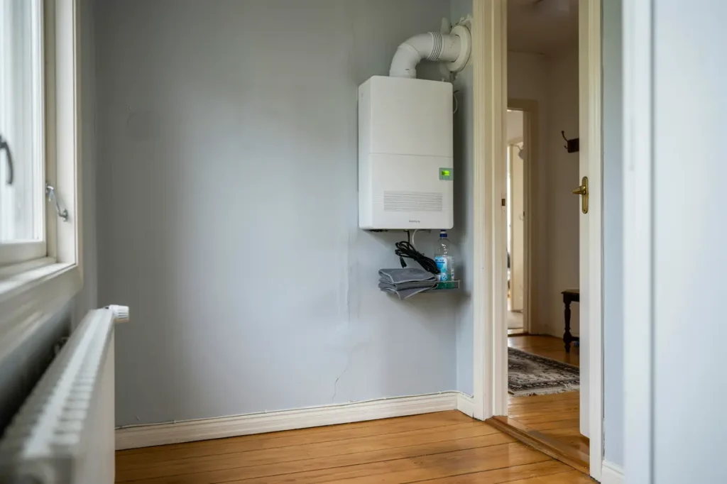 installation av ny fr nluftsv rmepump i villa i rentuna